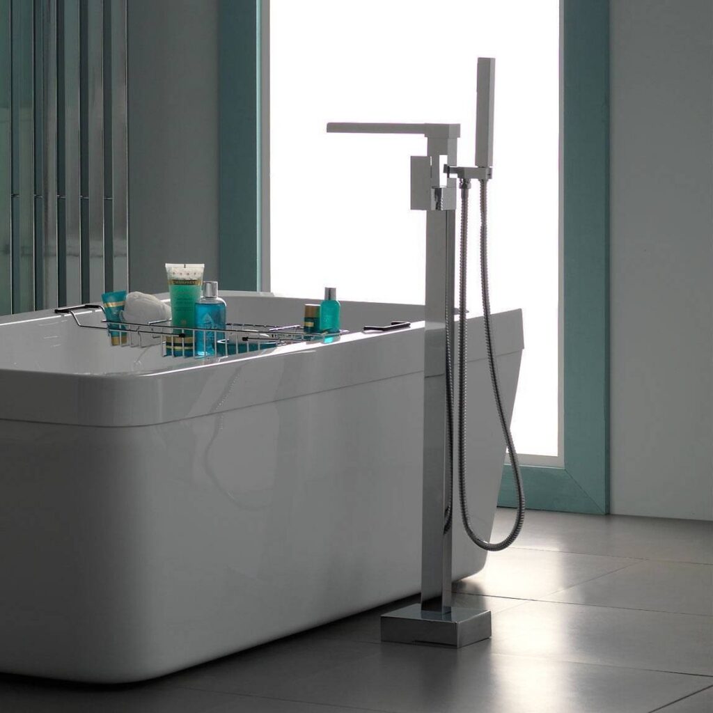 Cuboid Freestanding Square Bath Shower Mixer Tap - Chrome - Image 3