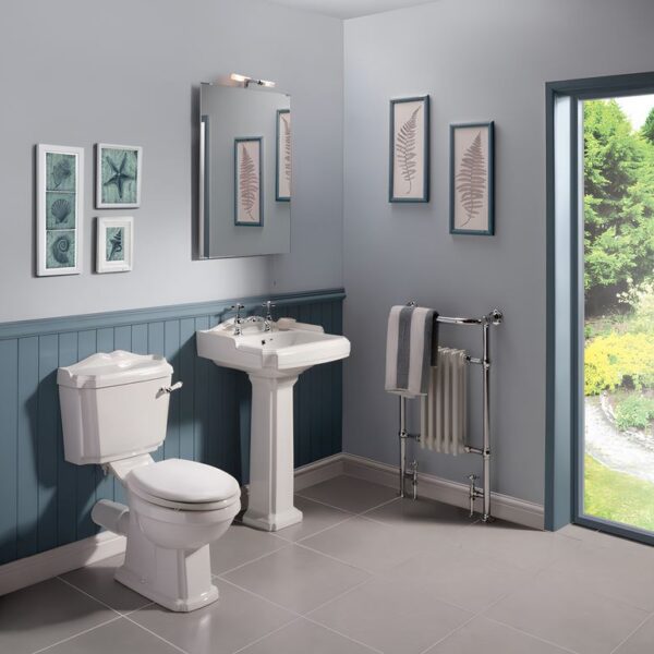 Fitzwilliam Legend Close Coupled Toilet & S/C Seat - Image 2