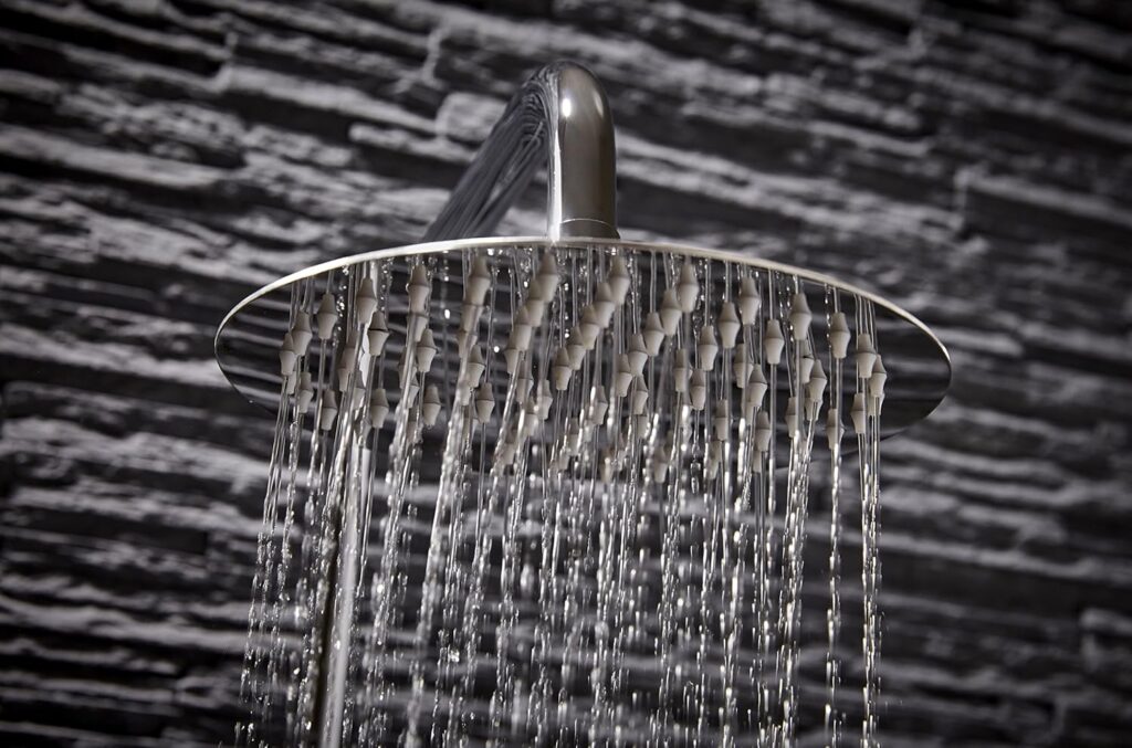 Sognare Mercury Round Telescopic Rigid Riser Complete Shower Kit - Image 5