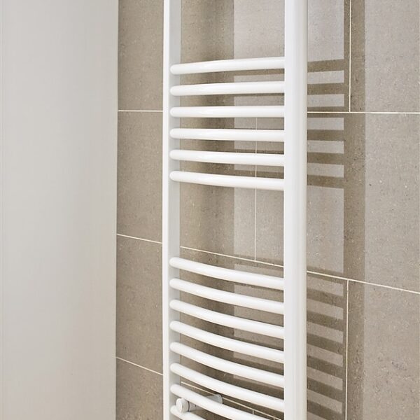 K-VIT 300mm Wide 22mm Straight Towel Radiator - White - 4 Size's - Image 2