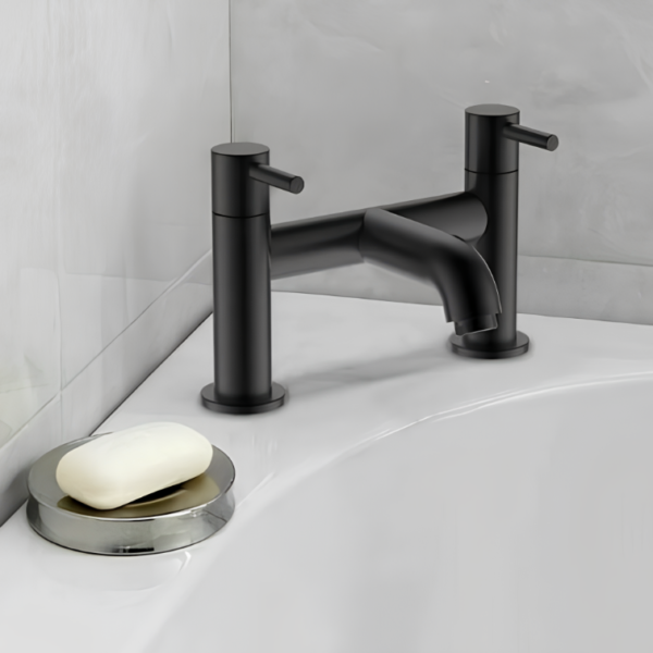Refresh Round Bath Filler Tap - Black - Image 2