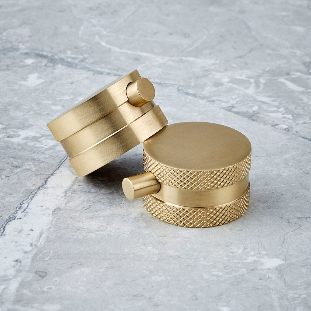 Core Brushed Brass Round Concealed Shower Kit - Image 2