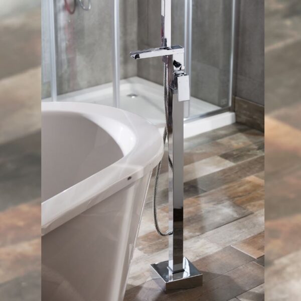 Alvoro Waterfall Soho Freestanding Bath Shower Mixer Z88 - Chrome - Image 3