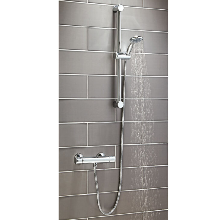 Thermostatic Shower Bar Valve with Bottom Outlet - Chrome - Image 2