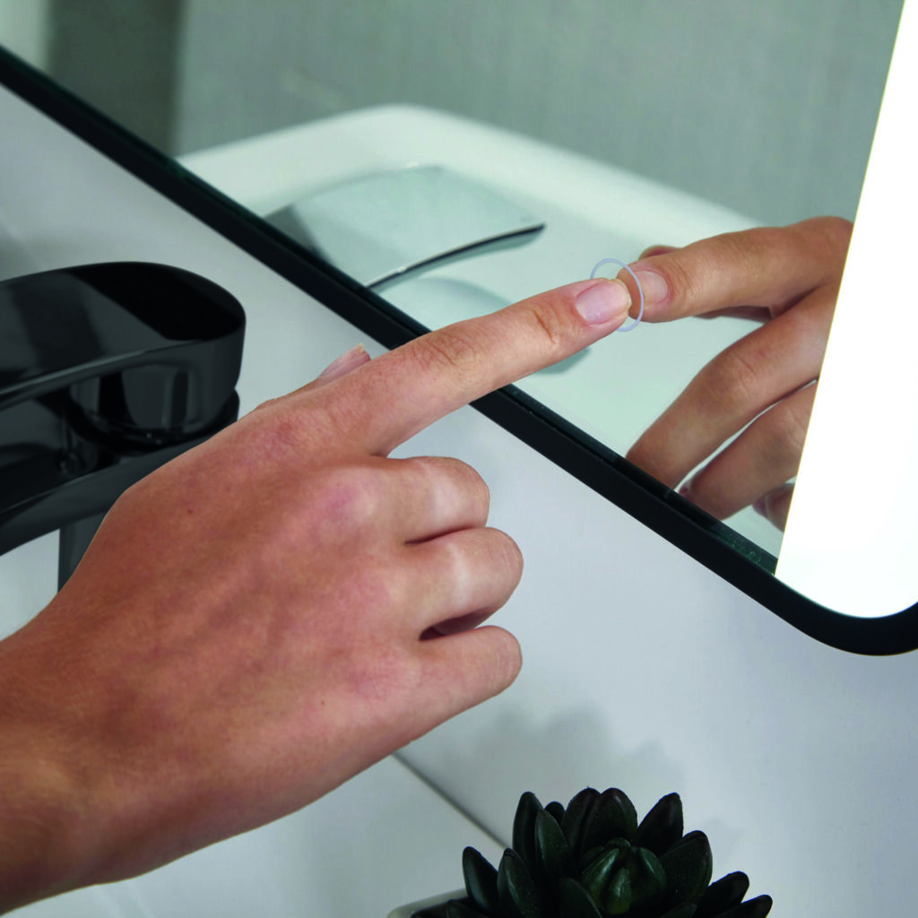 Mono Mirror with Demister and Colour Change 500mm X 700mm - Image 2