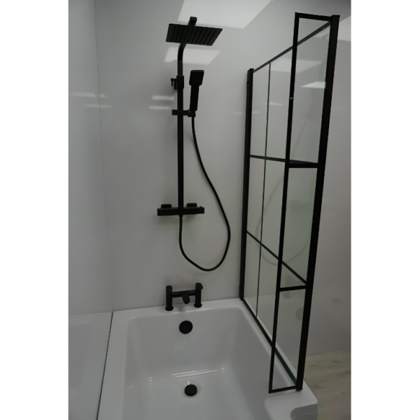 Titan L-Shape Shower Bath with Krittle Black Bath Screen – Left/Right-Handed – 1500mm to 1800mm - Image 3