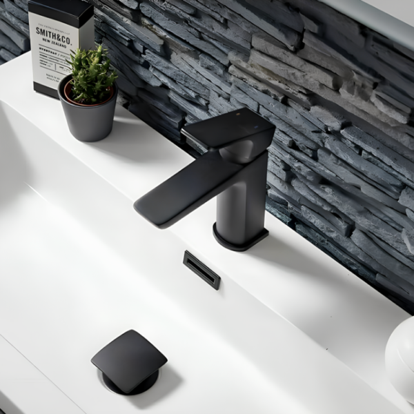 Sognare Mini Basin Tap - Matt Black - Image 2
