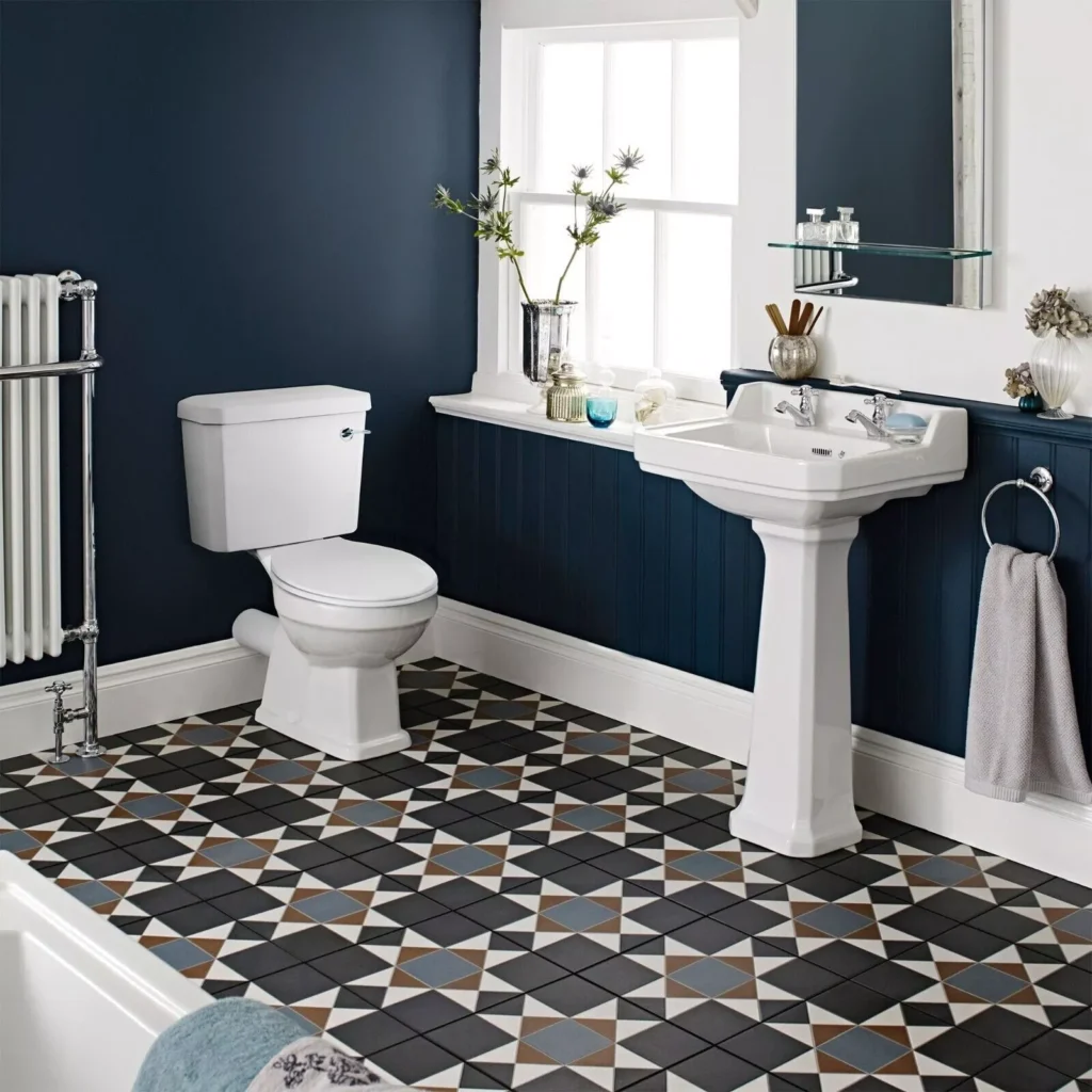 Nuie Carlton Traditional Toilet & Basin Pedestal Bathroom Suite - Image 2