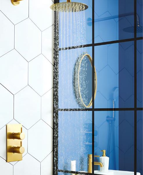 Ottone Brushed Brass Thermostatic Concealed Shower With Fixed Overhead Drencher - Image 2