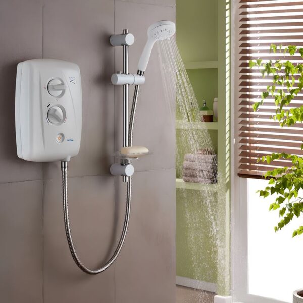 Triton T80Z Fast-Fit Electric Shower White & Chrome - Image 2