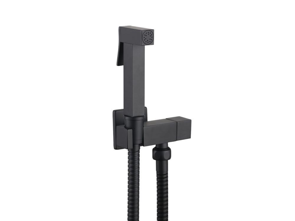Highlife Matt Black Beauly Douche With Square Isolator Valve - Image 2